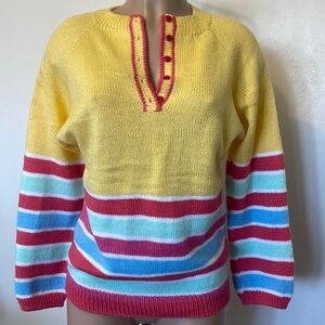 CUTE  VINTAGE style  Yellow and colors Sweater  size SMALL